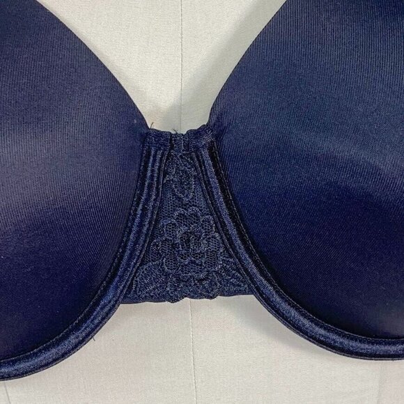 Vanity Fair® Beauty Back™ Full Figure Back Smoothing Underwire Bra 44D Black - Picture 6 of 9